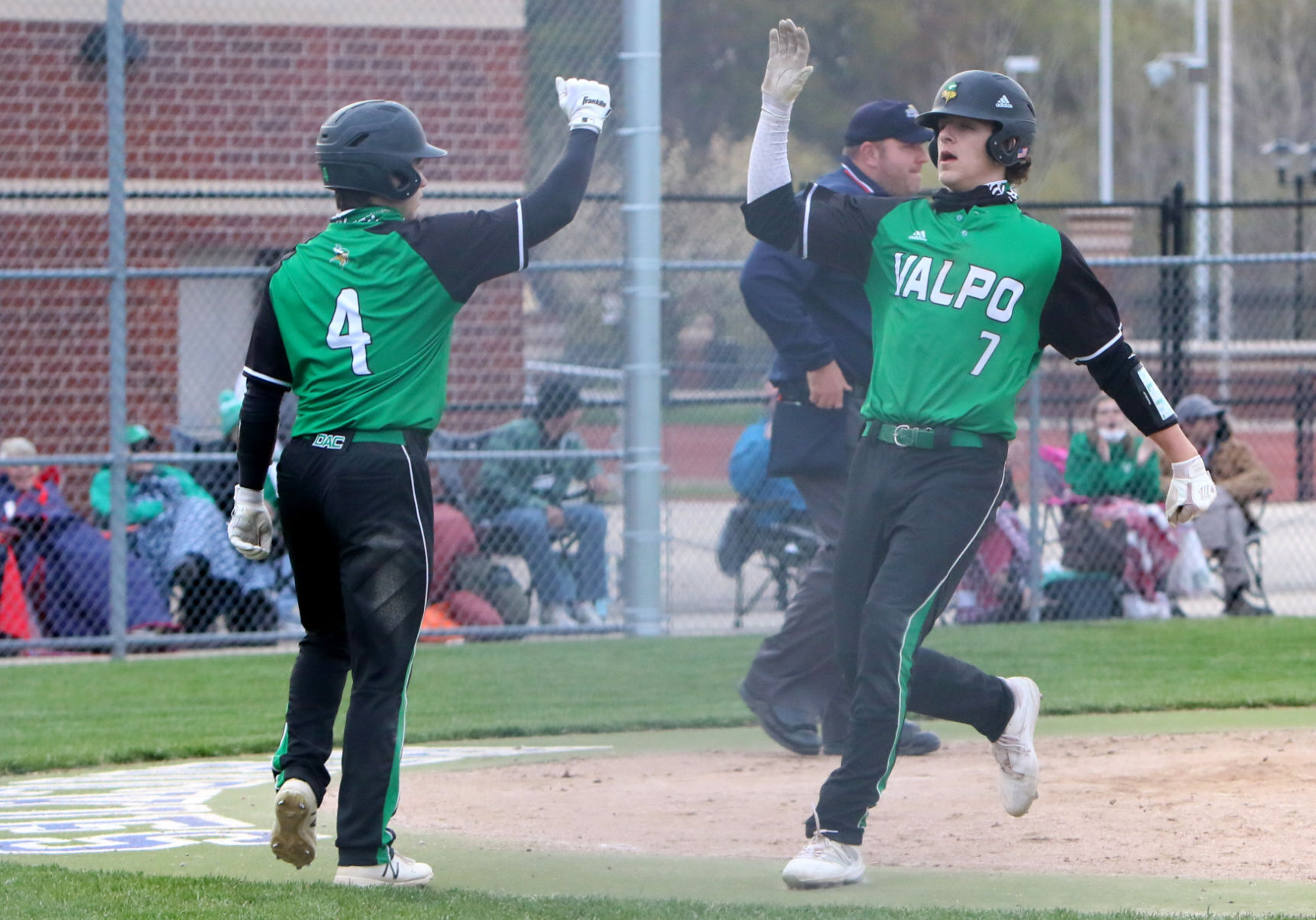 Valparaiso/Hobart, Baseball